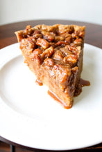 Load image into Gallery viewer, 8oz Salted Bourbon Goat's Milk Caramel