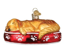 Load image into Gallery viewer, Sleeping Golden Retriever Ornament - Old World Christmas
