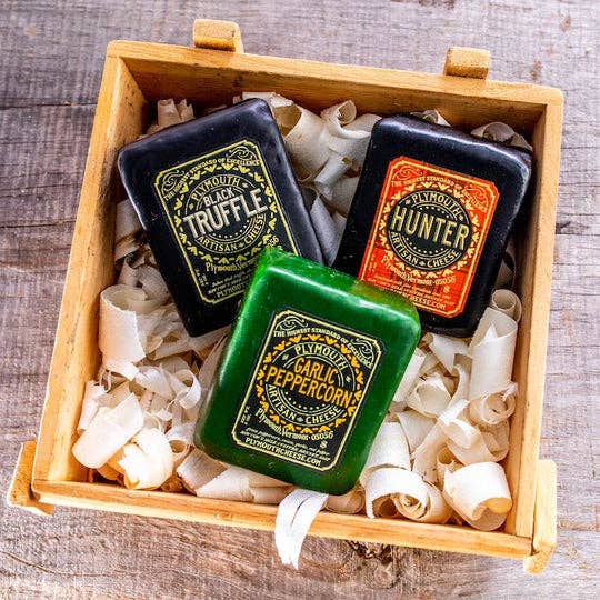 Garlic Peppercorn Cheddar