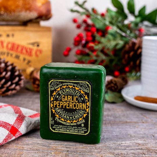 Garlic Peppercorn Cheddar
