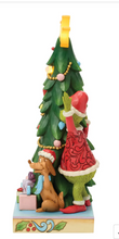 Load image into Gallery viewer, Jim Shore  - Grinch, Cindy, and Max by Tree
