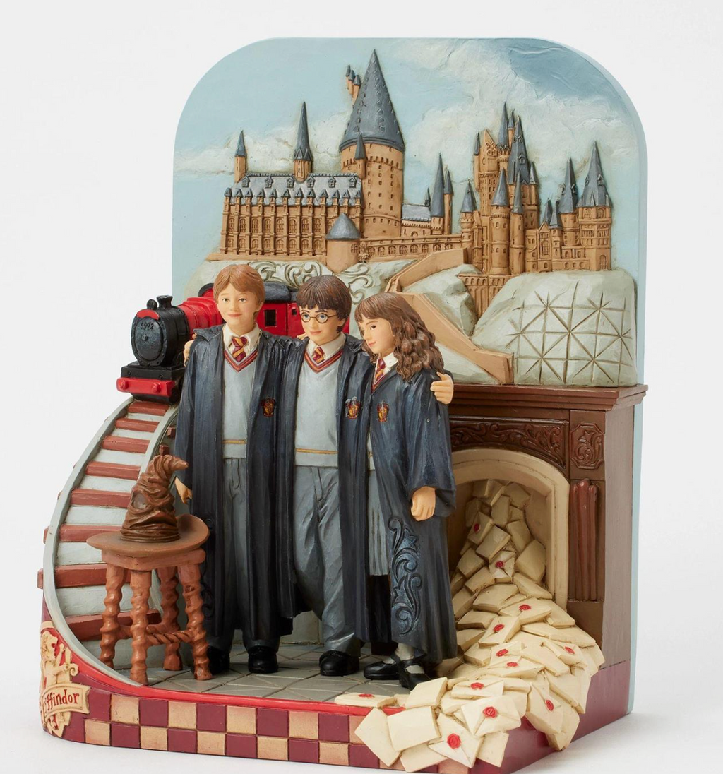 Jim Shore - Harry Potter Trio Castle Scene - The Journey Begins