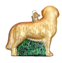 Load image into Gallery viewer, Golden Retriever Ornament - Old World Christmas
