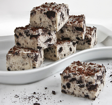 Load image into Gallery viewer, Cookies and Cream Fudge
