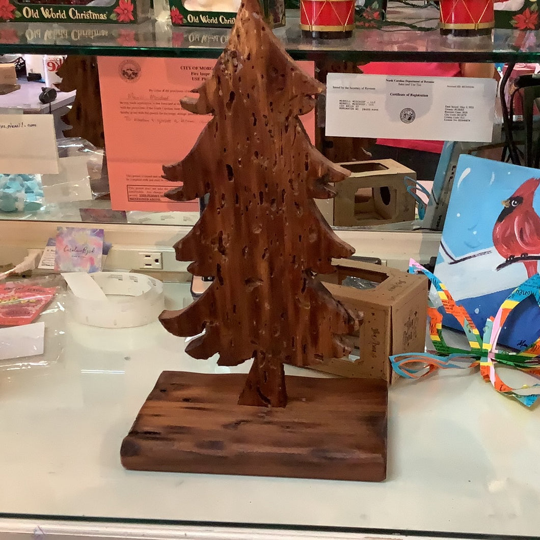 Walnut Tree 16.5”